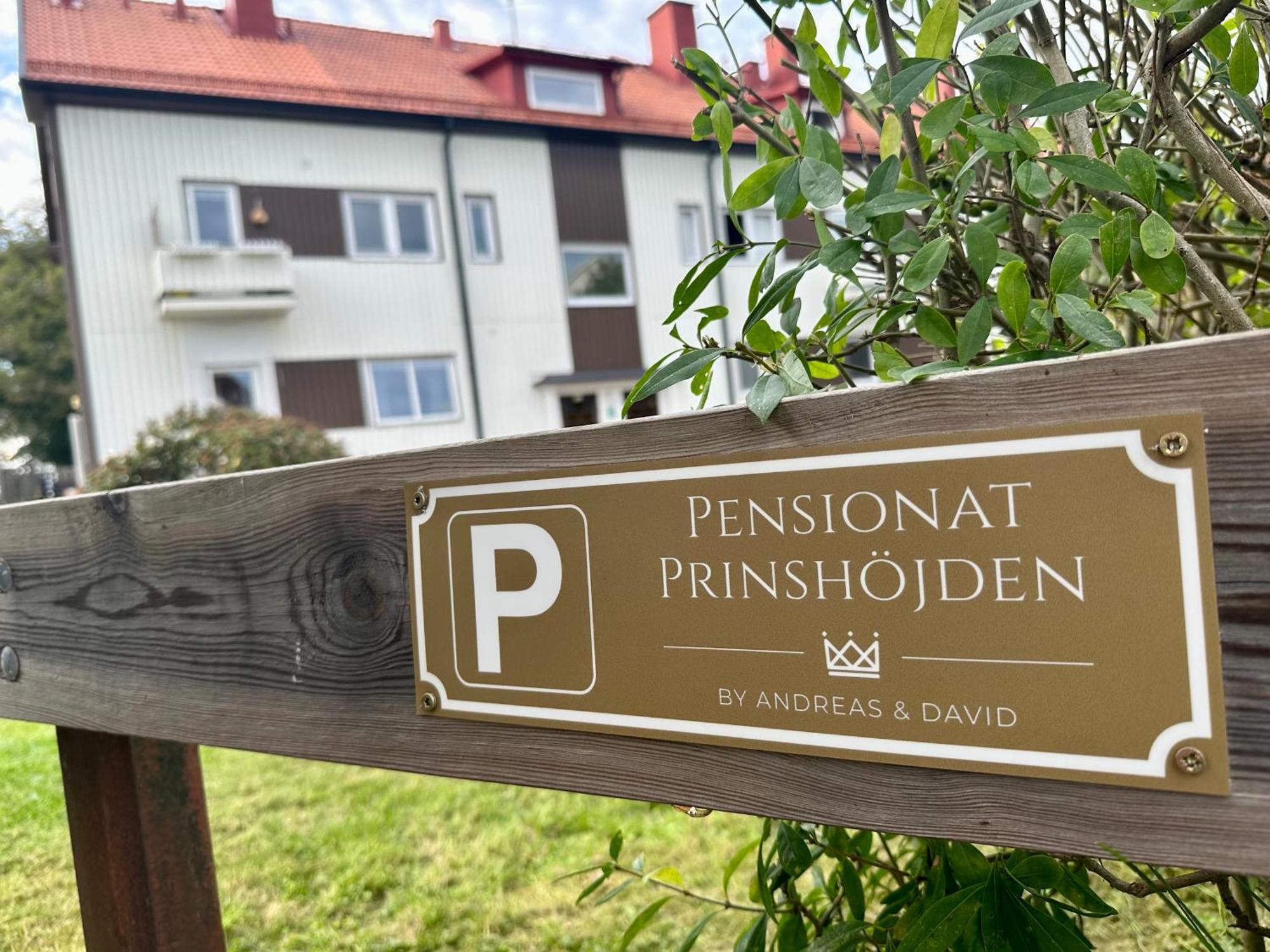 Pensionat Prinshoejden - Home Katrineholm Eksteriør billede